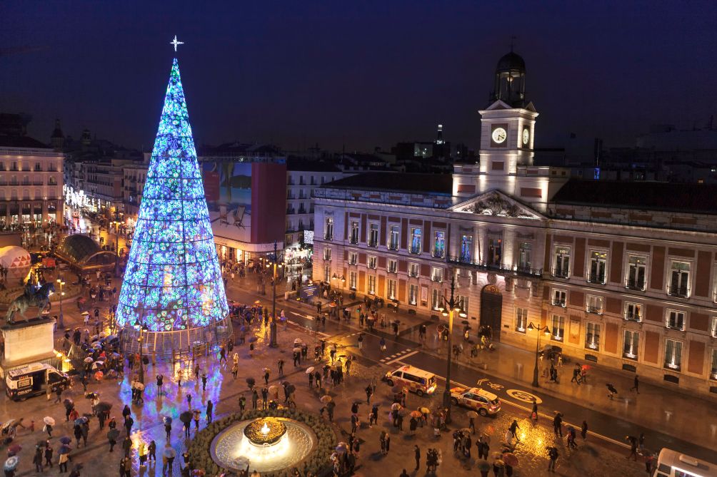 Puerta-del-Sol-en-Navidad