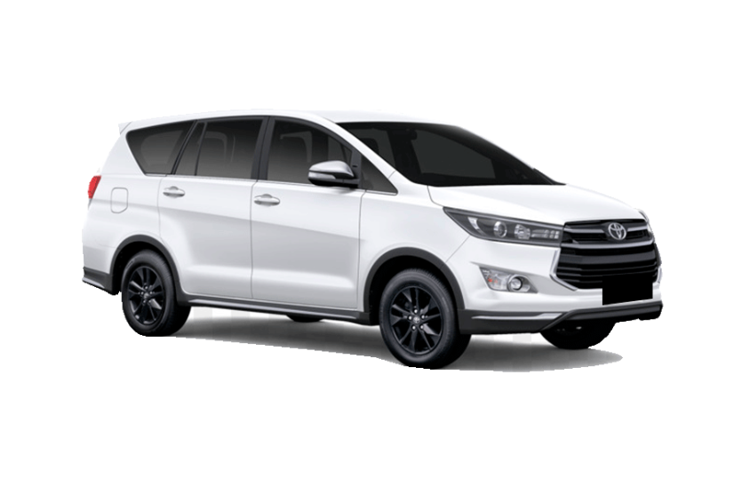 Alquilar TOYOTA INNOVA J 2.5