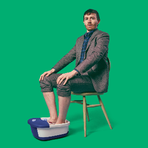 Ian Smith: Foot Spa Half Empty