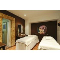 Half Moon Couple Experience