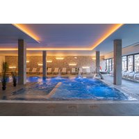 Spa 60' (2 adultos + 2 niños)