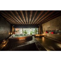 Onsen Dúo + Masaje 50 min. | Lunes a domingos (inc. festivos)